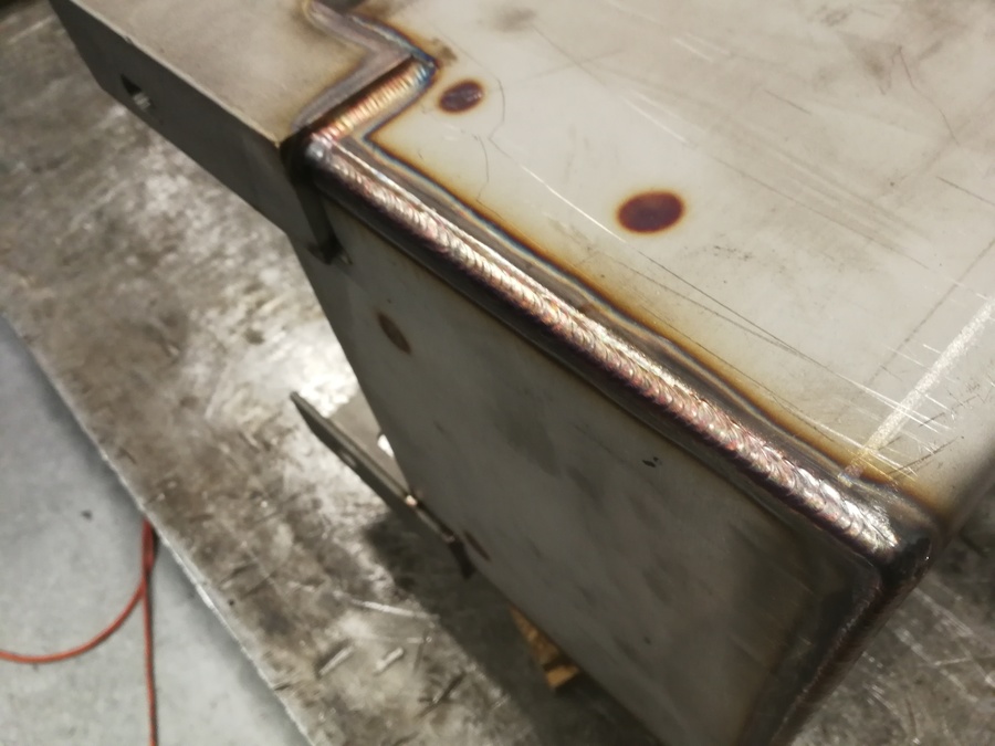 Belvedere Welding Gallery Photos - gallery-images/corner tank.jpg